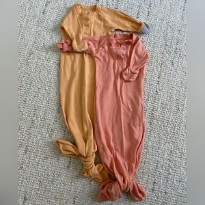 Newborn Knotted Gowns